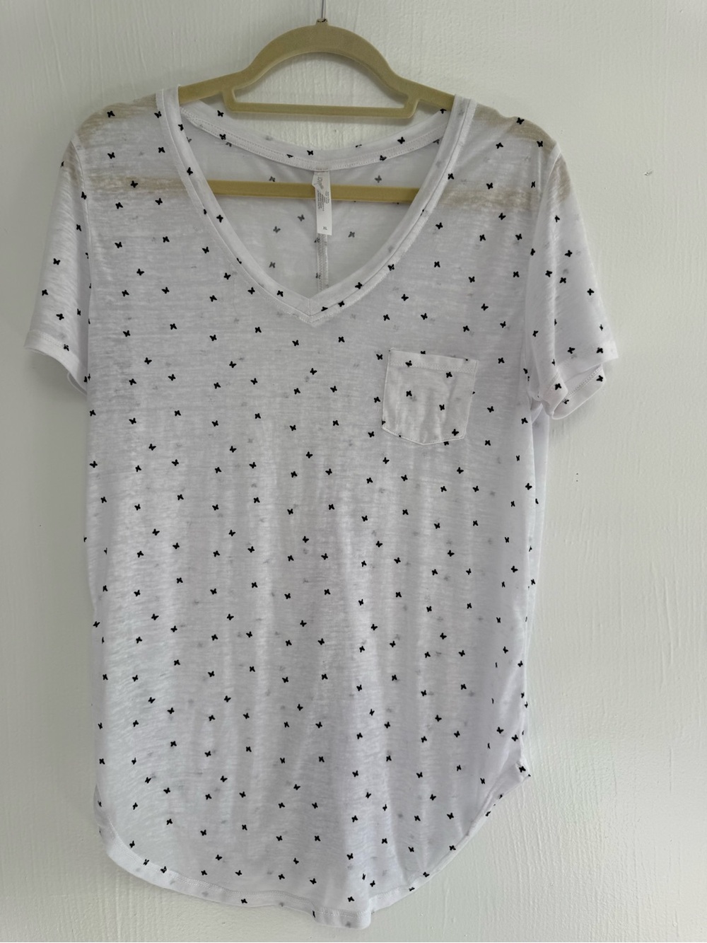 Love Charm V-Neck Pocket Tee with Black Butterfly Print